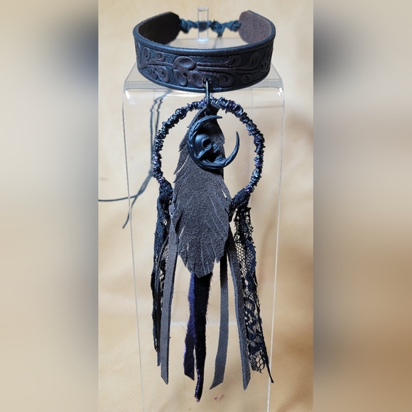 Bohemian Native Gothic Vibe Tooled Leather Choker Necklace Upcycled - Picture 2 of 11